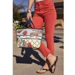 Aster Flower Thongs -Brighton Store aster flower thongs black 3