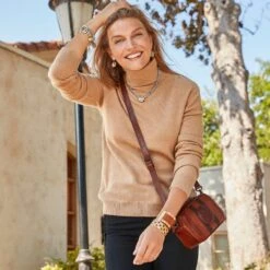 Dominique Camera Bag 9 Dominique Camera Bag -Brighton Store dominique camera bag whisky 3 c9f5ab07 0ea0 411f b48e 4a71fe5f8816